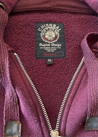 Sudadera con capucha y cremallera morada