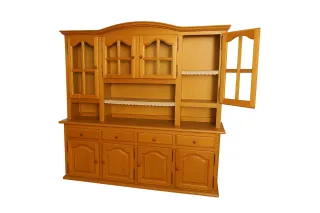 Aparador de madera con vitrina