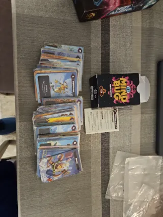 Mind Bug Primer Contacto Juego