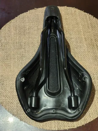 Sillín Bici Bontrager Arvada Negro