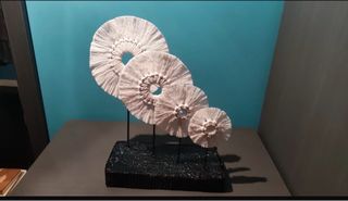 Centro de mesa decorativo hecho a mano