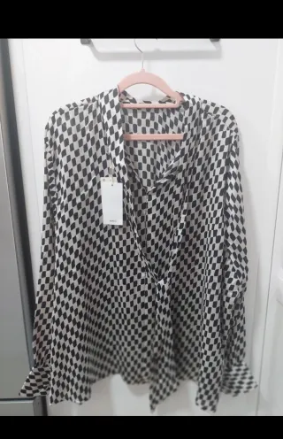 Blusa Mango Talla 3XL con etiquetas