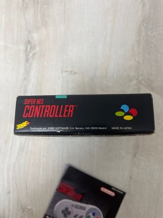 Controller SNES originale in scatola
