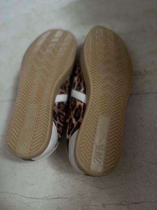 Zapatillas Zara Animal Print Talla 39