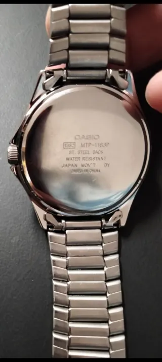 Reloj Casio Quartz Hombre