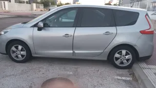 Renault Grand Scenic 2009