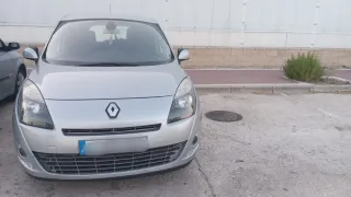 Renault Grand Scenic 2009