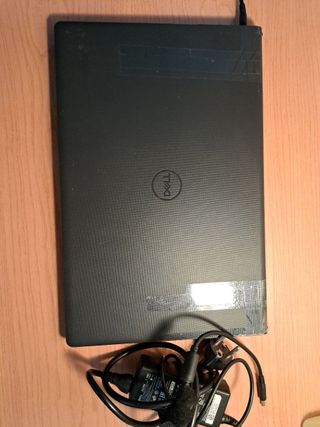Dell Vostro 15 3500 - Bisagra Rota