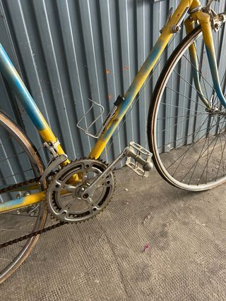 Bicicleta Carretera Vintage Amarilla