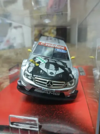Scalextric Mercedes AMG C-Klasse DTM