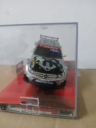 Scalextric Mercedes AMG C-Klasse DTM
