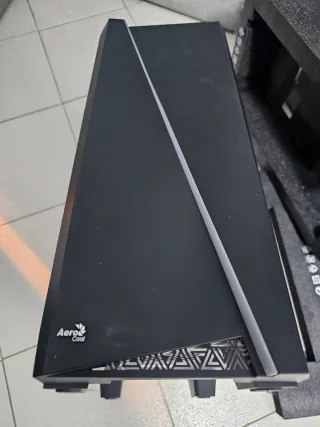 Regalo Caja PC AeroCool Cyclon