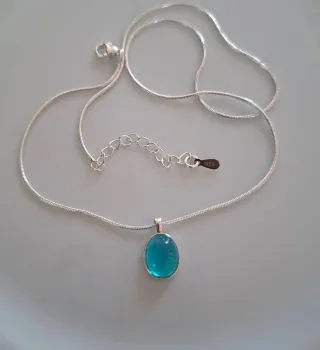 Collar Plata con piedra lunar.