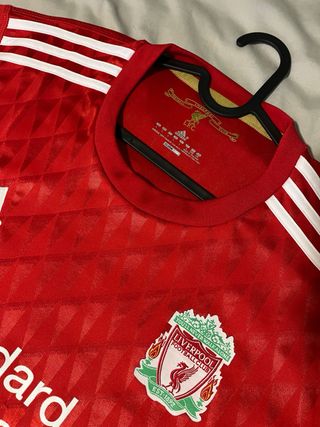 Camiseta Liverpool Suárez 2010/11