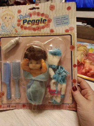 Muñeca Baby Peggie con Accesorios