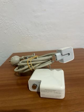 Cargador MacBook Apple