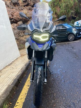 BMW F750GS Azul y Gris