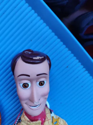 Muñeco Woody Toy Story con sombrero