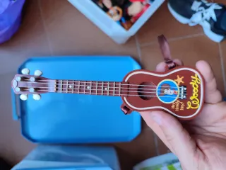 Muñeco Woody Toy Story con sombrero