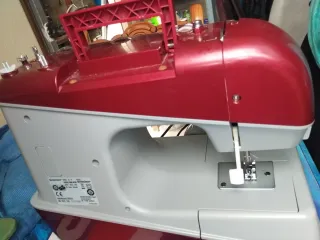 Máquina de coser SilverCrest