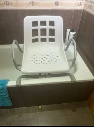 Silla de Baño Adaptable