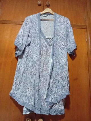 2 camisones con batita azul y rosa.SOLO 3€