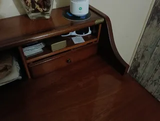 Escritorio vintage de madera