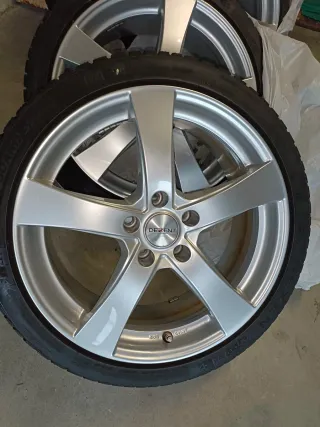 4 Cerchi Lega Dezent 18 Gomme Invernali