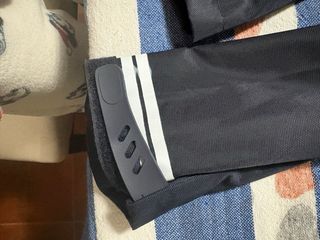 Chaqueta chubasquero azul marino