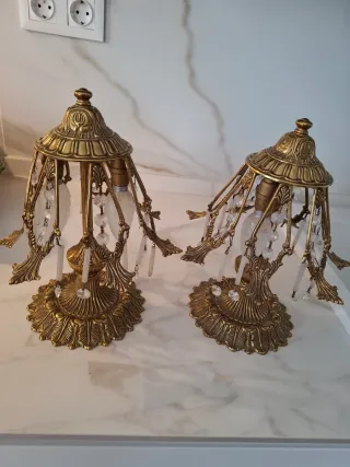 Lámparas de mesita de cristal doradas