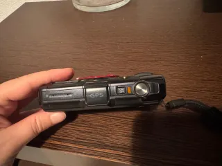 Cámara Olympus Tough TG-2 Negra/Roja