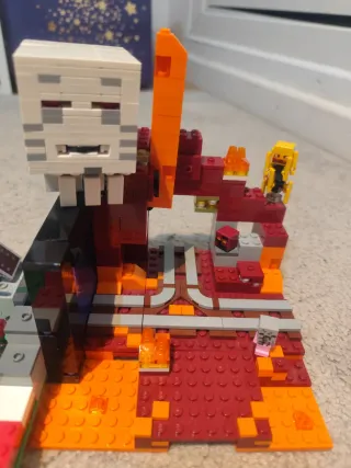 LEGO Minecraft 21143 El Portal