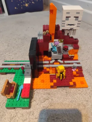 LEGO Minecraft 21143 El Portal