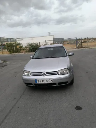 Volkswagen Golf 2001
