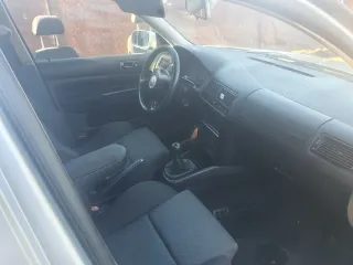 Volkswagen Golf 2001