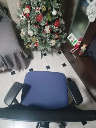 Silla Steelcase Please 3D