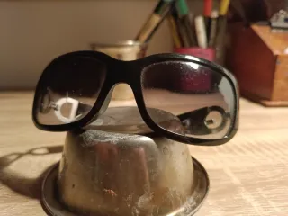 Occhiali da sole neri