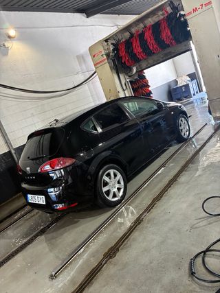 SEAT Leon 2006 ( acepto cambio por quad ).