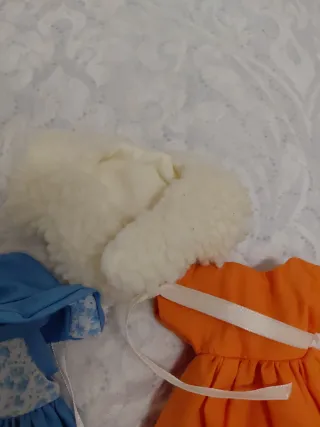 Lote de tres vestiditos de la. minimariquita perez