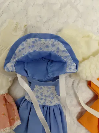 Lote de tres vestiditos de la. minimariquita perez