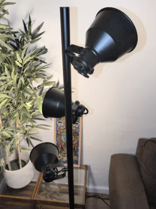 Lámpara de pie moderna Leroy Merlin