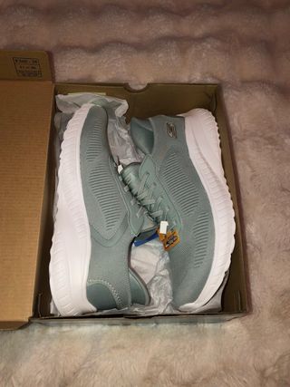 Zapatillas Skechers Hands Free Slip-ins Nuevas