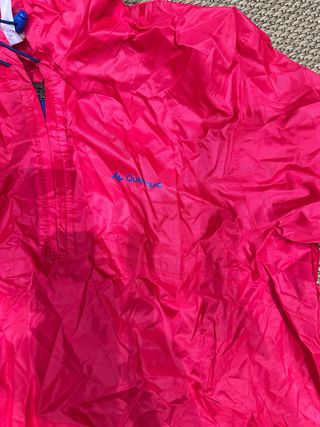 Chubasquero Quechua rosa talla única