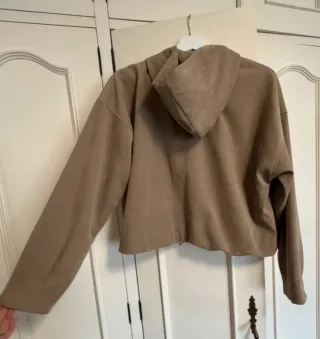 Conjunto Zara Beige Pantalón y Sudadera