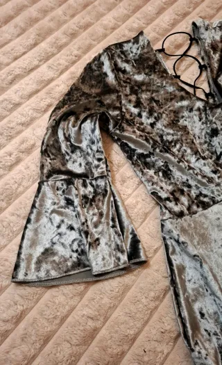 Abito Velluto Grigio Manica Svasata Tg. M