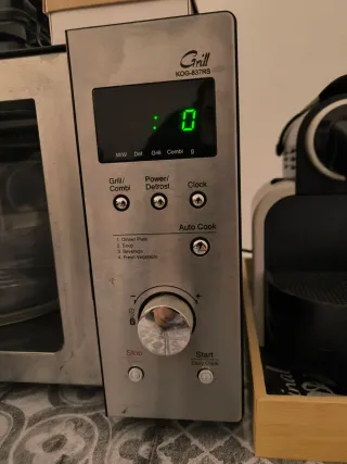 Microondas Daewoo con Grill