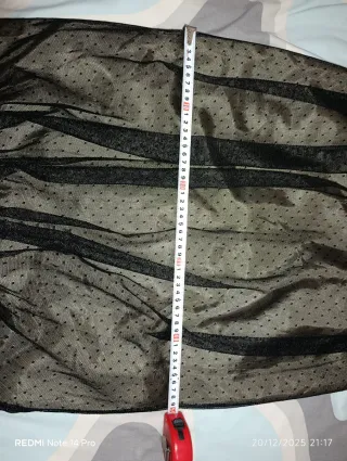 Vestido fiesta beige y negro