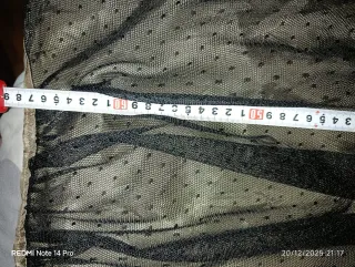 Vestido fiesta beige y negro