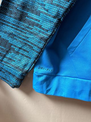 Sudadera Nike Therma-FIT Azul y Negro