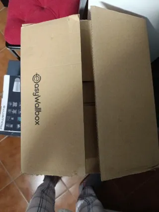 Cargador EasyWallbox para coche electrico o Phev.